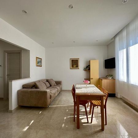 Il Blu Di Laveno Apartment Exterior photo
